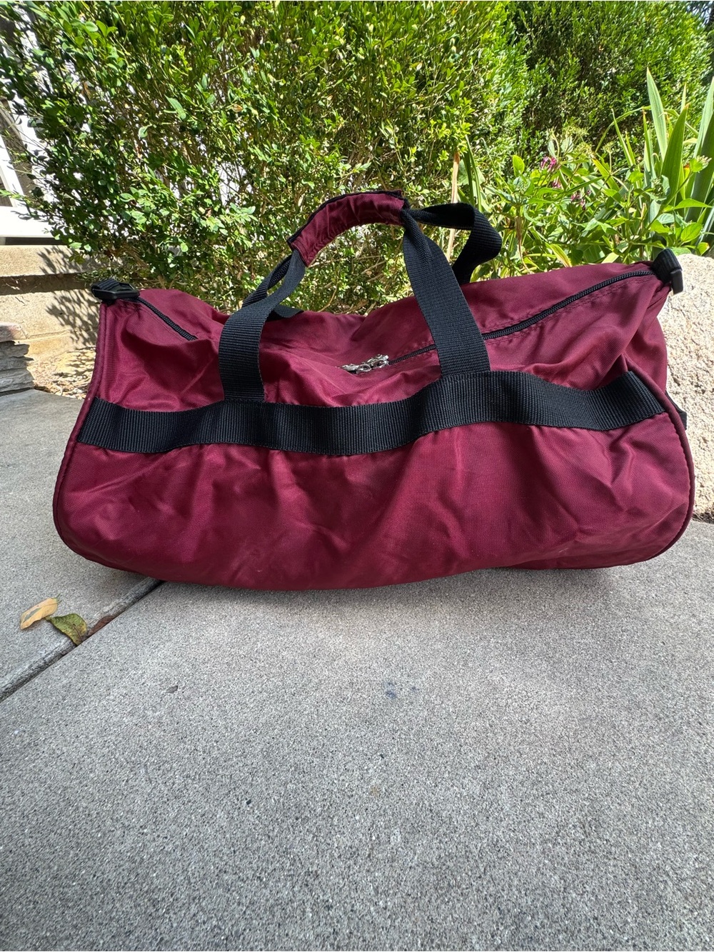 Disney Vintage Marathon Burgundy Duffel Bag with Mickey Graphic - Picture 6 of 9